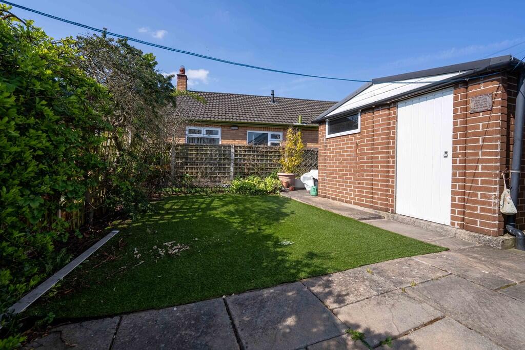 1 Bank Close, CH2...