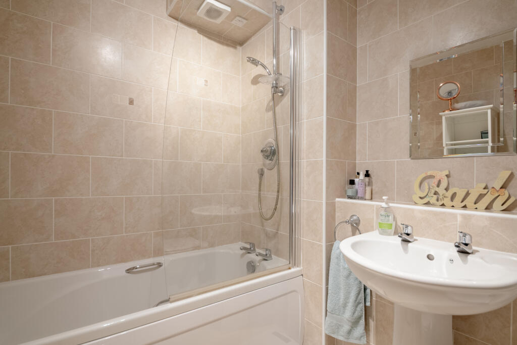 Bathroom 2