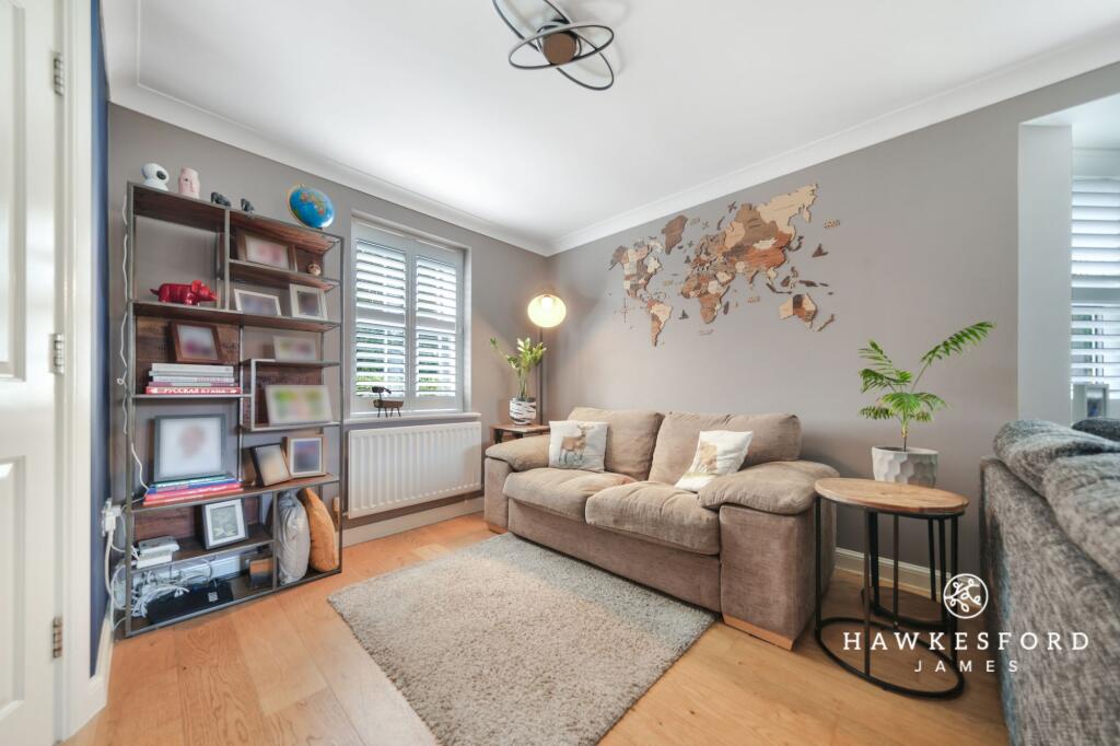 Holly Drive, Minster on Sea - Lounge