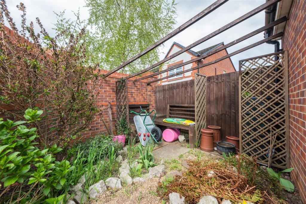 18 Williams Drive-036.jpg