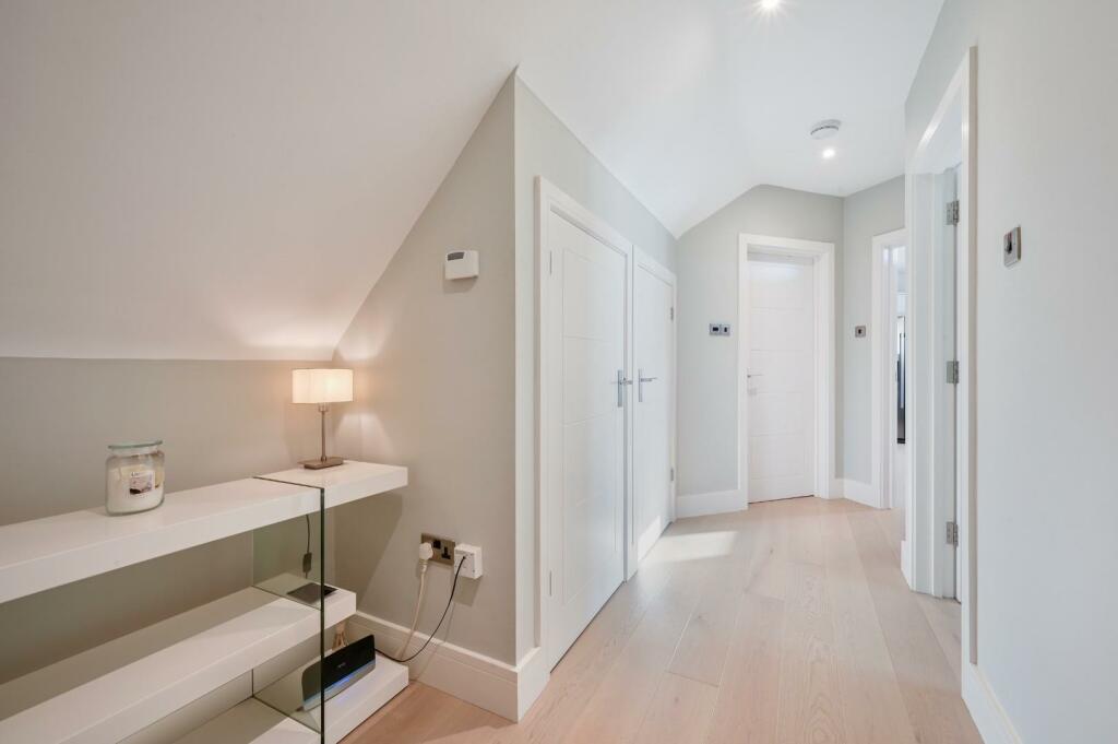 MEADE COURT - 9.jpg
