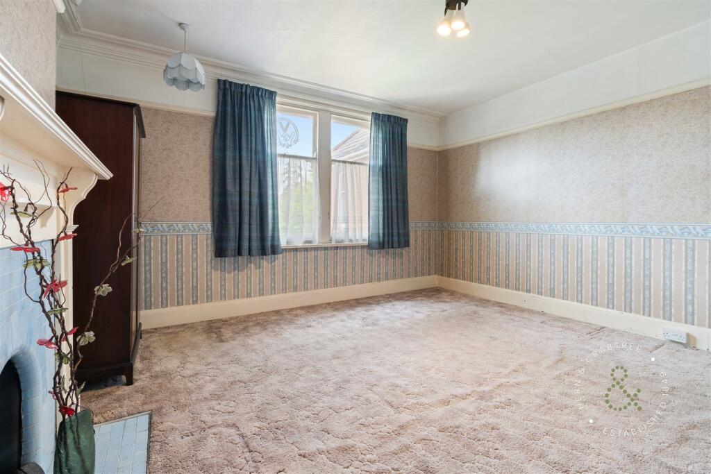 Lake Road West, Roath Park, Hern Crabtree (24).jpg