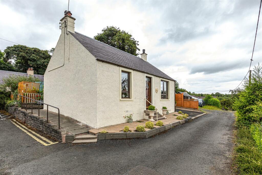 6 Sunny Brae Ancrum 01.JPG