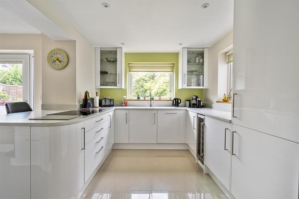 1298361-4-682dfe680b7f1-ARW1298361-4-682dfe680b7f1