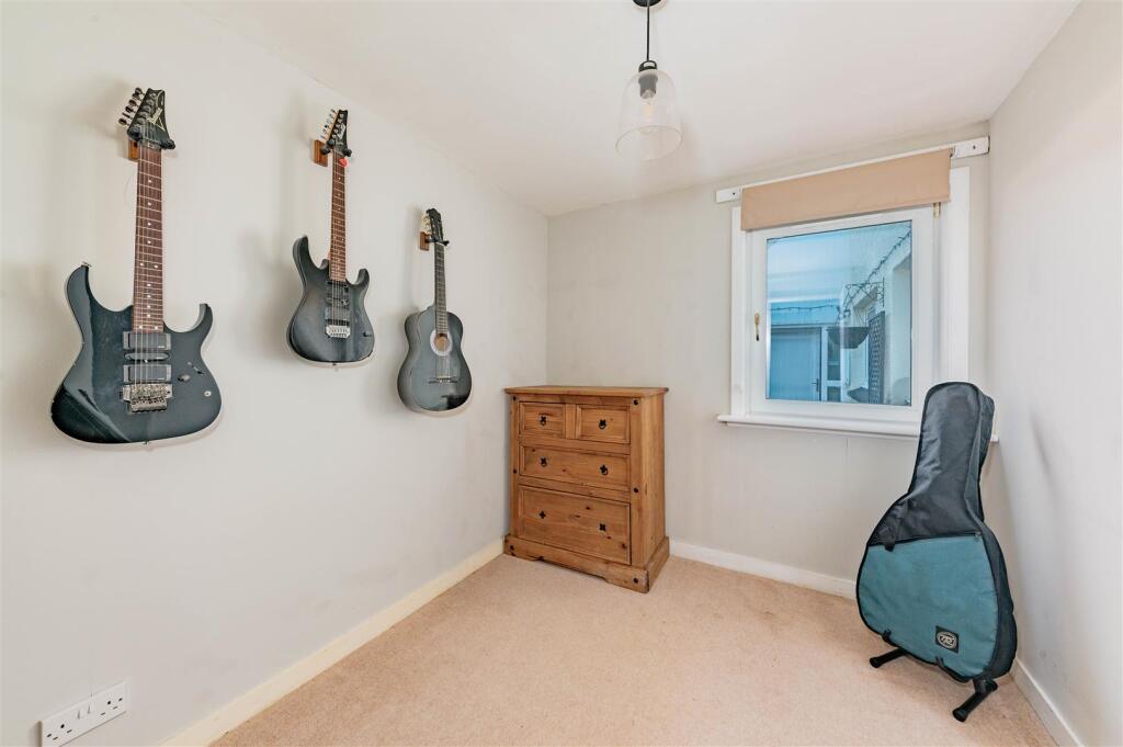 18 Strathmore Terrace Glamis-9.JPG