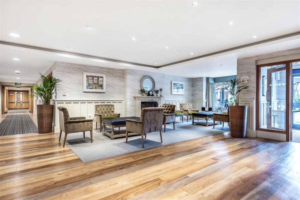 Reception lounge.jpg