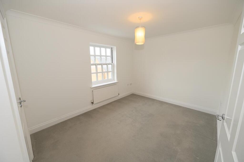 Bedroom  1.jpg