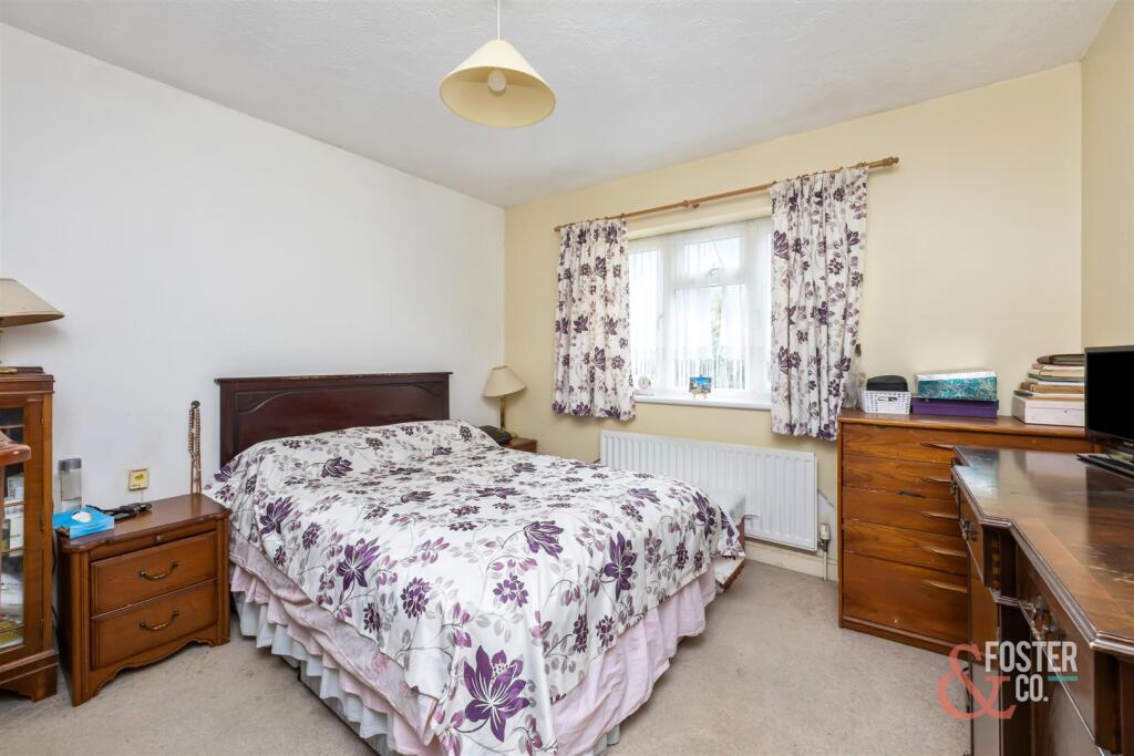 Stagg Close, 5-003.jpg