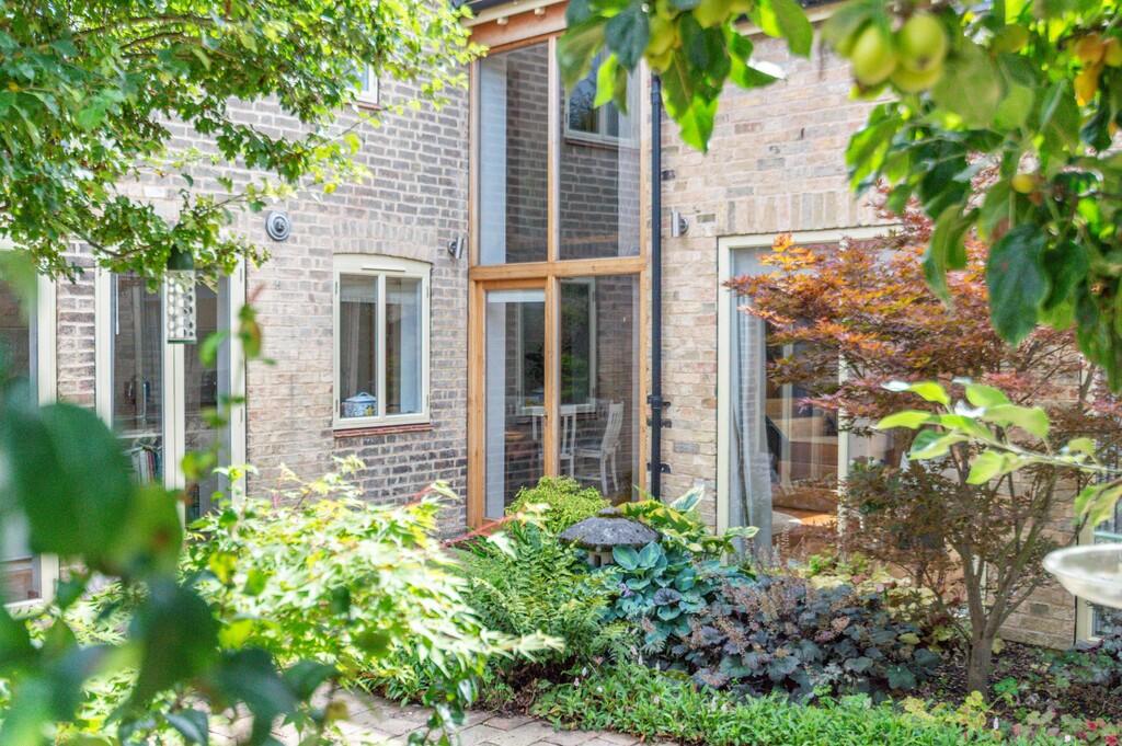 33a Hall Street-0...
