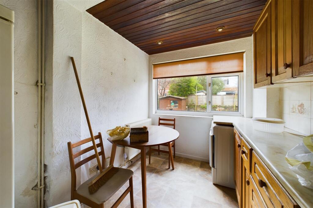 108 Kennington Avenue, Bishopston, Bristol BS7 9ES