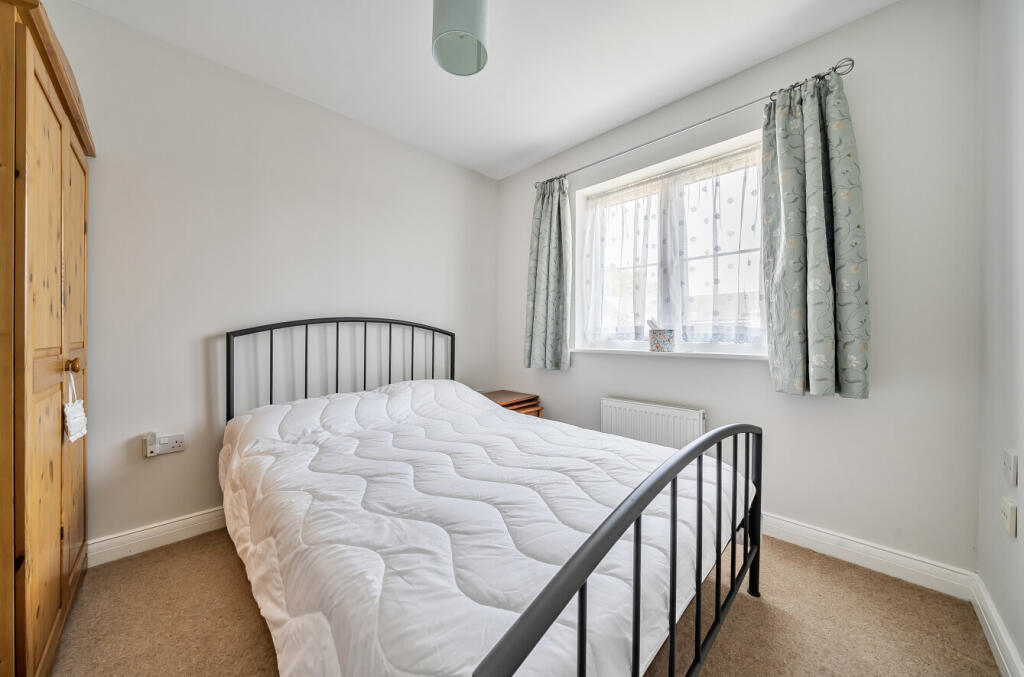 1336228-15-689b67...