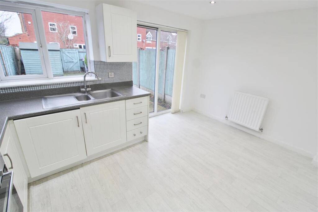 DINING KITCHEN -