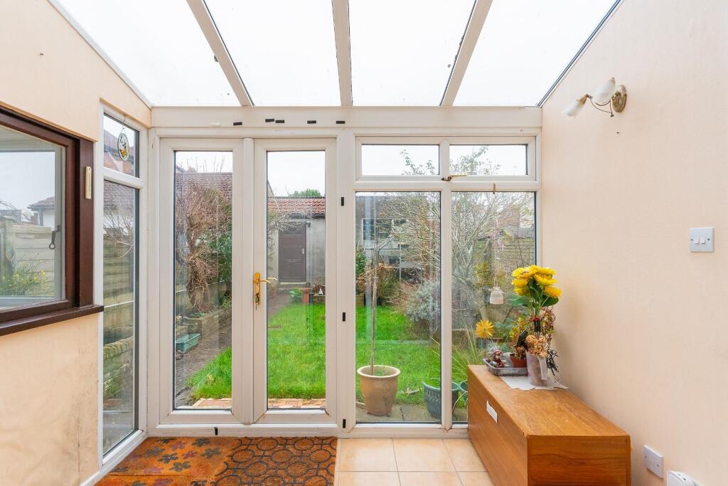1F7A0HD - Conservatory A.jpg