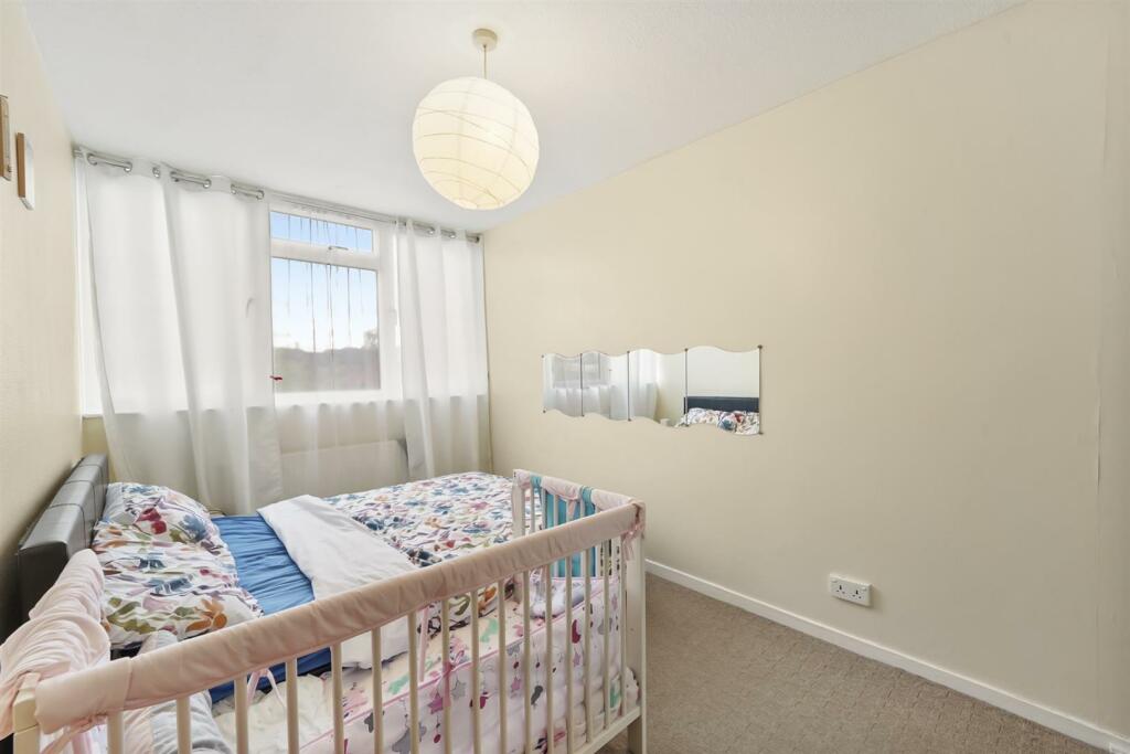 Bedroom 2.jpg