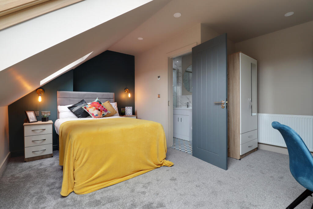 Room 6 Ensuite