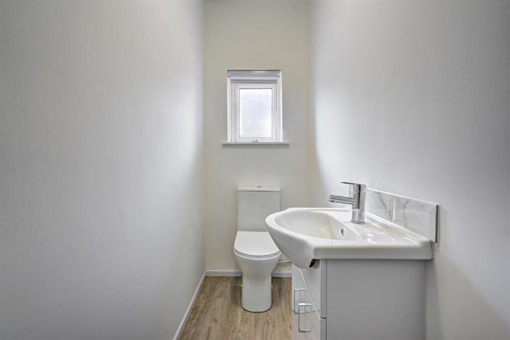 51 Avondale Road, Wigan-6.jpg