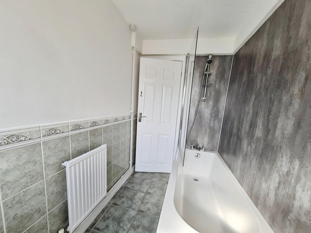 2ba28c19-10000268...