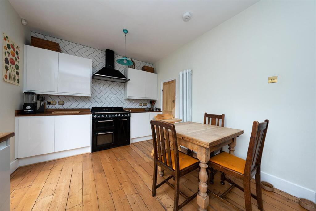 1758010076041-478-115 Cavendish Road_2.jpeg