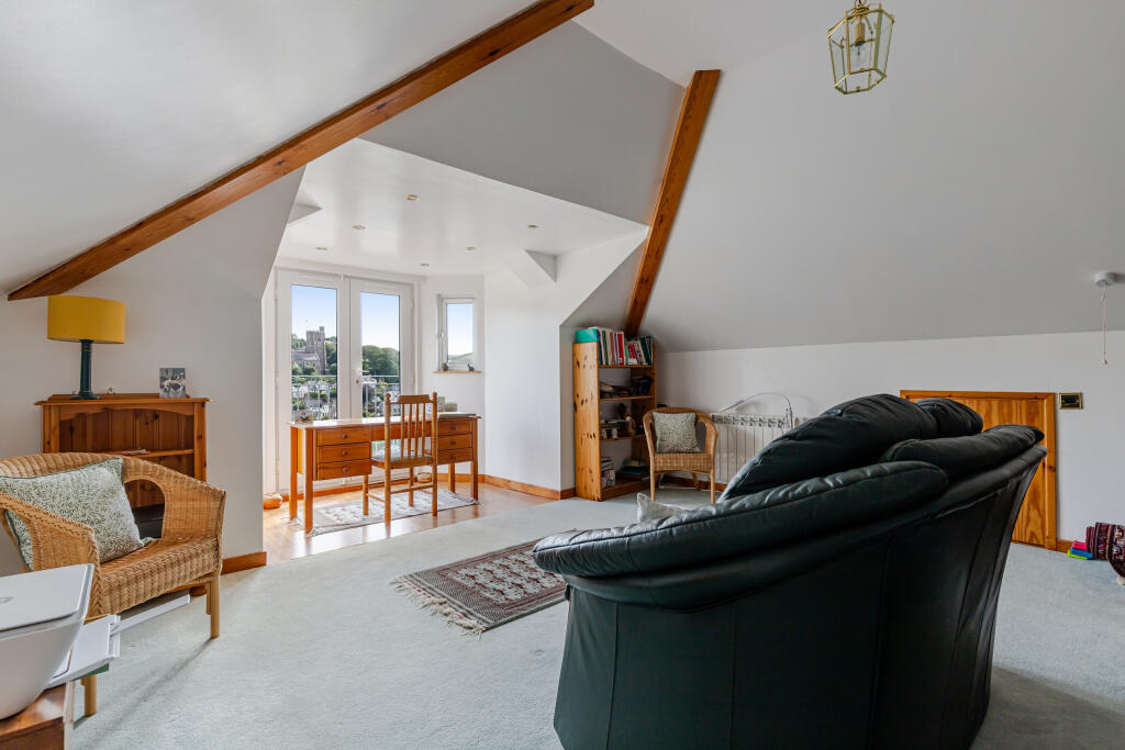 A51 - Kiora 7 Church Park Road Newton Ferrers - 25