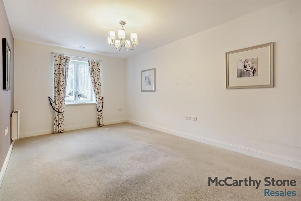 8667154-interior15-800.jpg