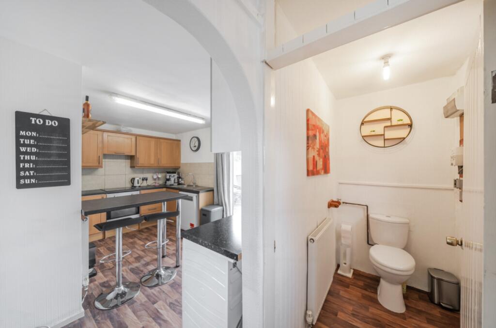 Downstairs Cloakroom WC