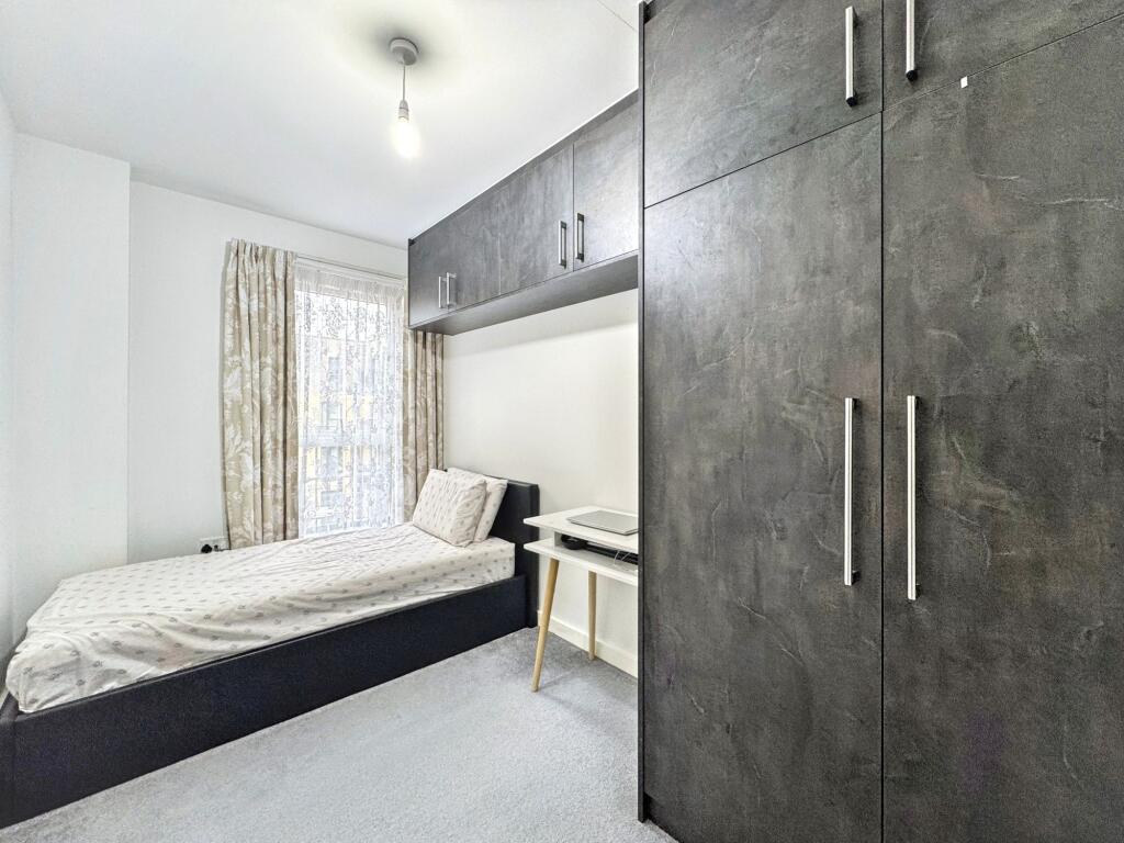 Single bedroom
