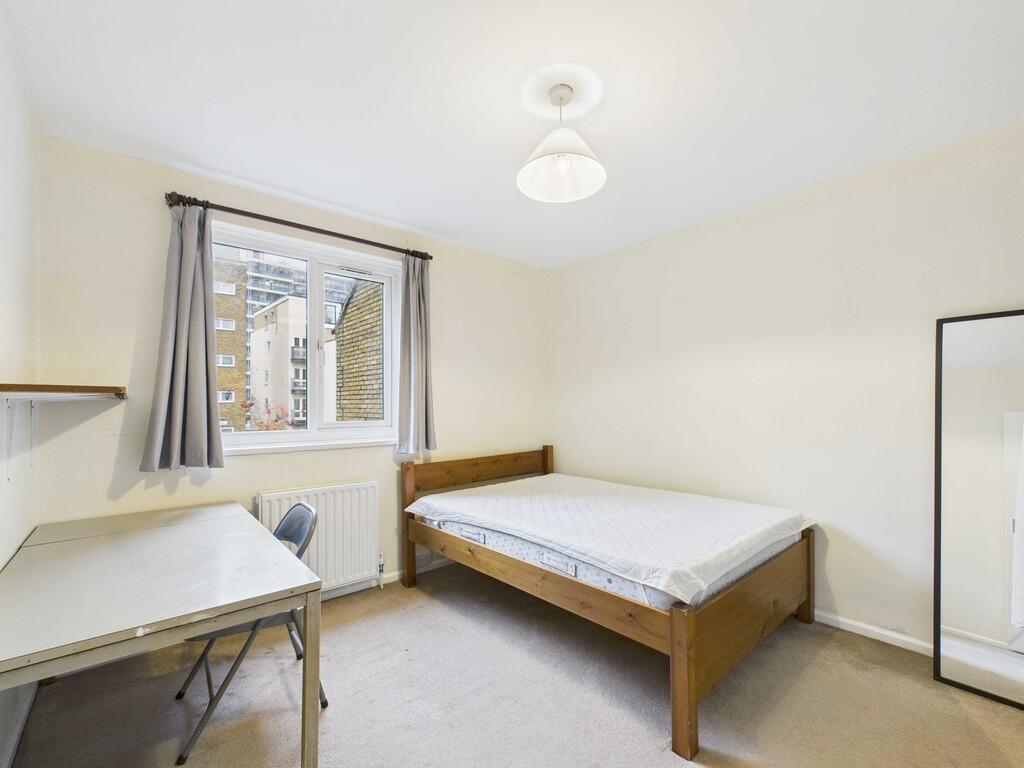 Burbage Close, London Bridge