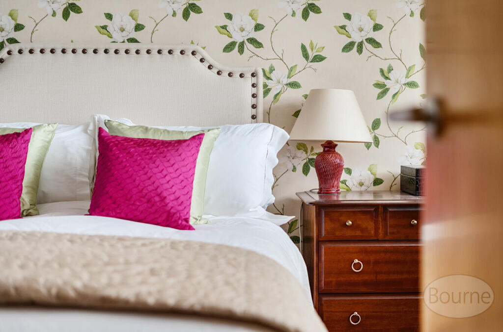 e1a4501c-4afb-4cf...