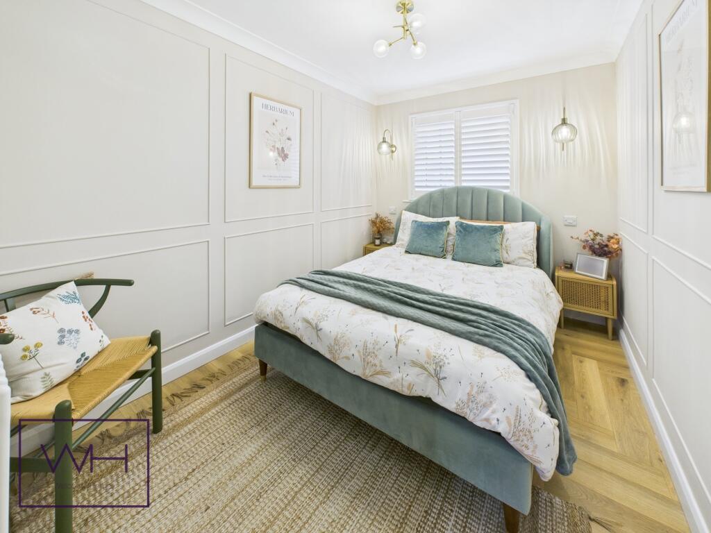 CAM03785G0-PR0215-ST