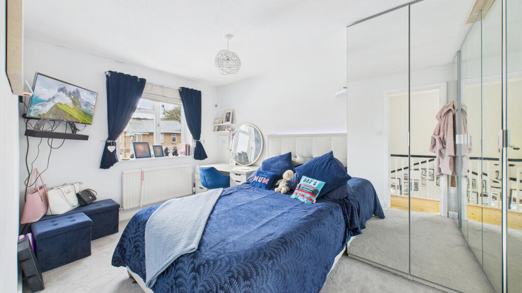 CAM04968G0-PR0088-STILL012