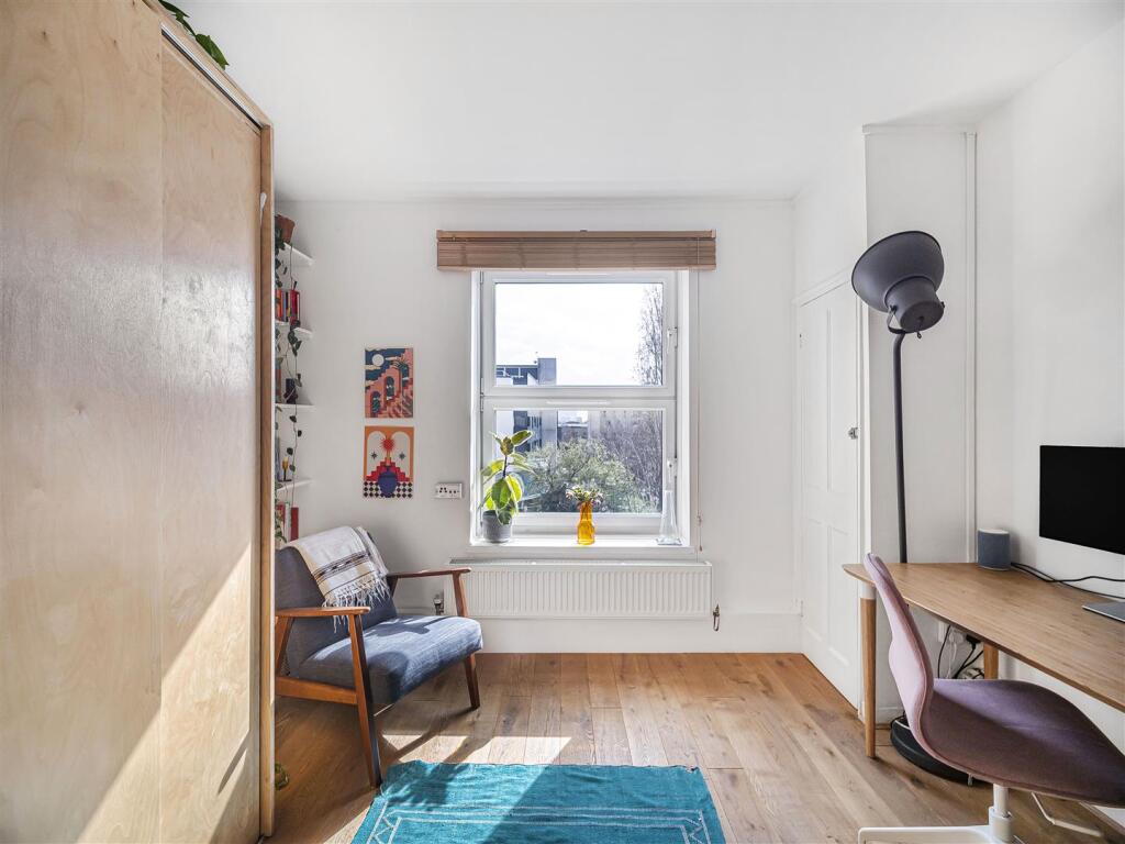 Warburton Street, E8
