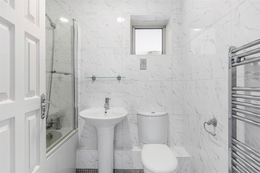 Waverley Court Farm, Monks Walk Farnham, Surrey, G