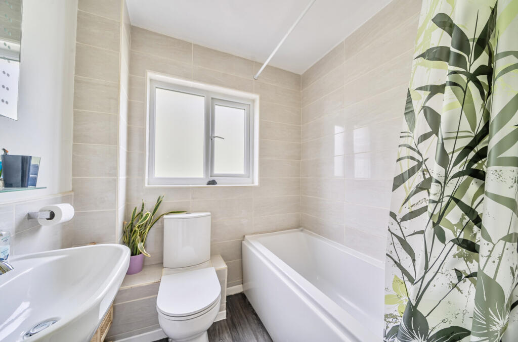 1326342-4-6877dfd...