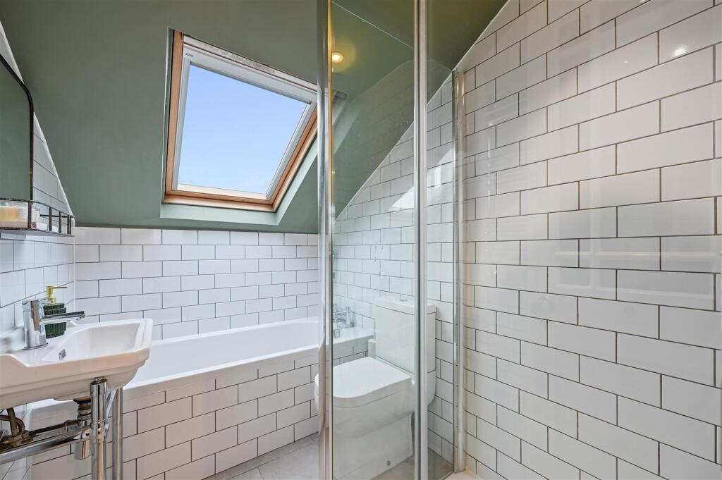 Cobbold Road - Shower Room3 (1).JPG