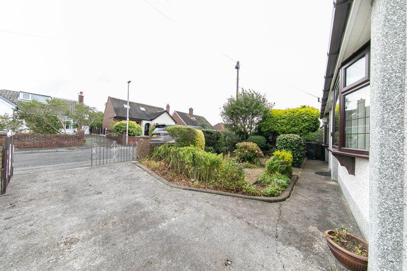 Front garden and driveway