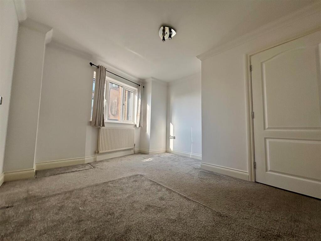 Main Bedroom.jpg