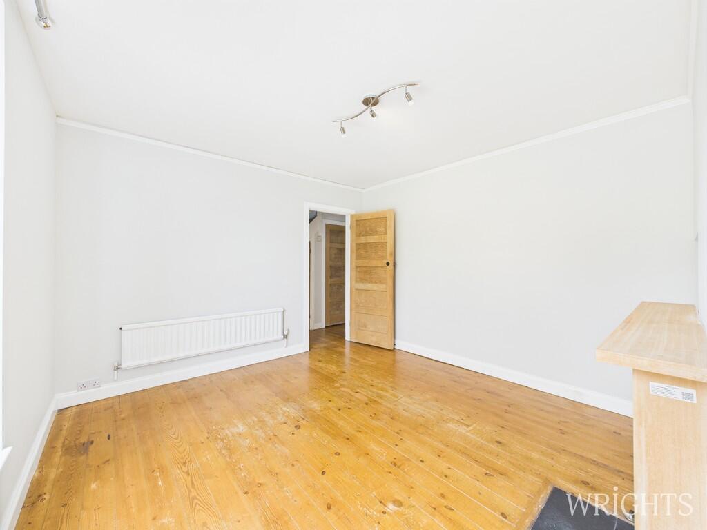 CAM02796G0-PR0463...