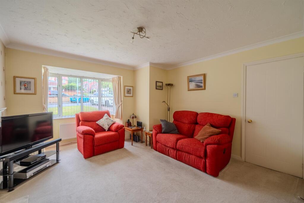 34 Birch Grove-15.jpg