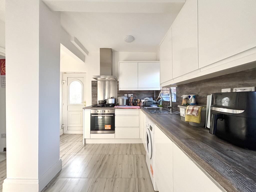 Vernon Avenue, Stockport