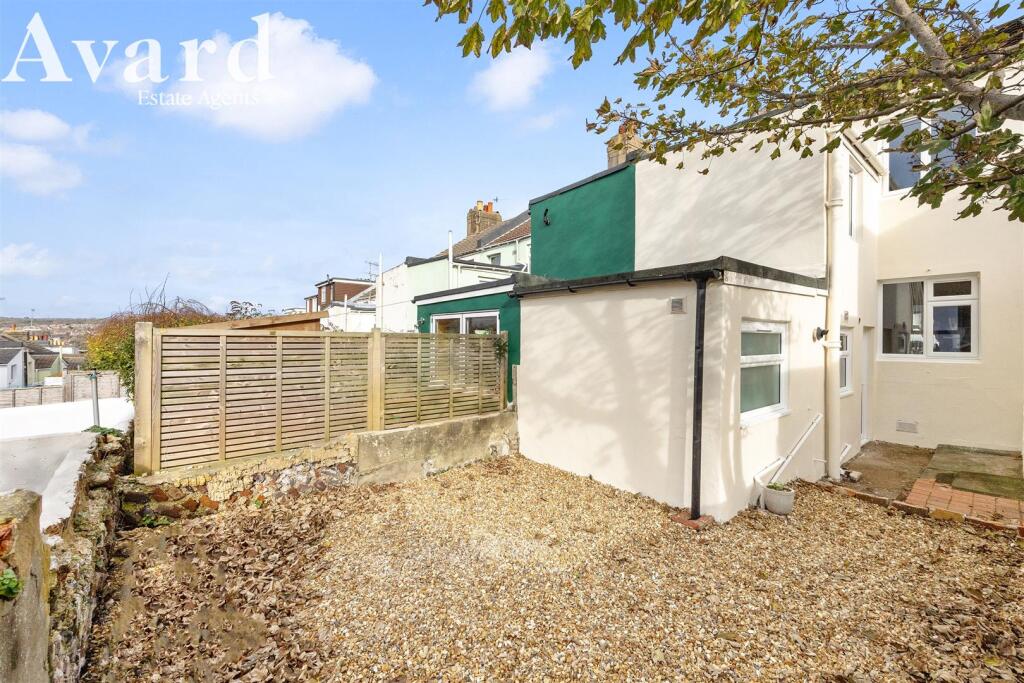 Arnold Street, 72-019.jpg