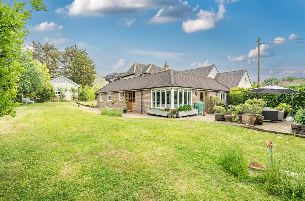 1296151-3-682f688...