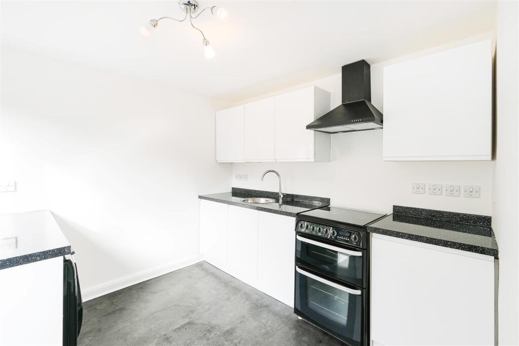 Palmerston Court-3.jpg