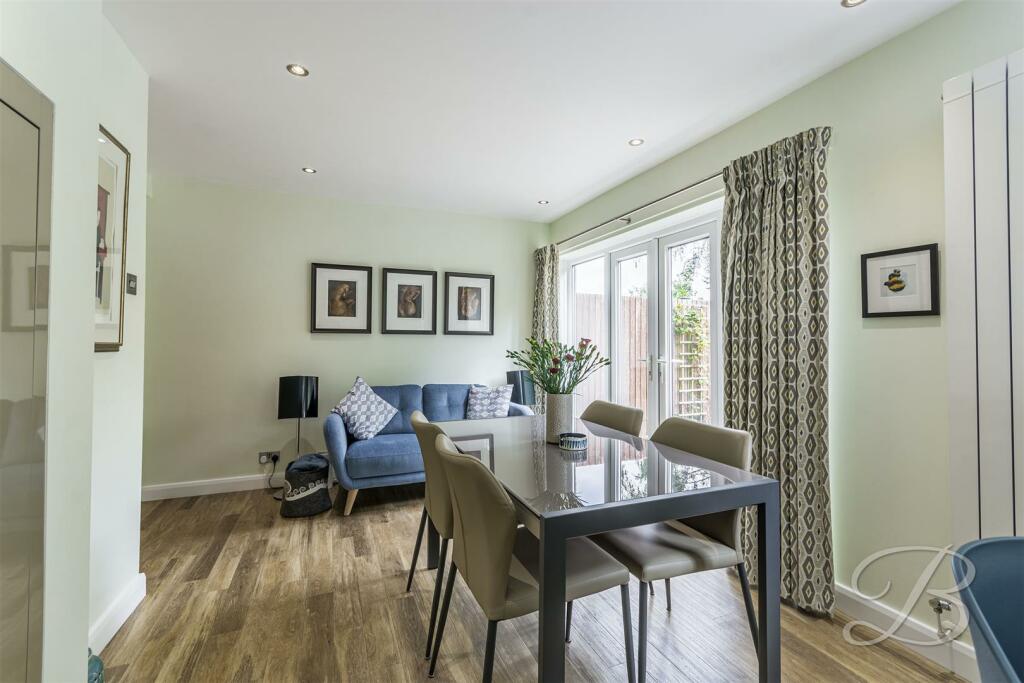 Kitchen/Dining Room