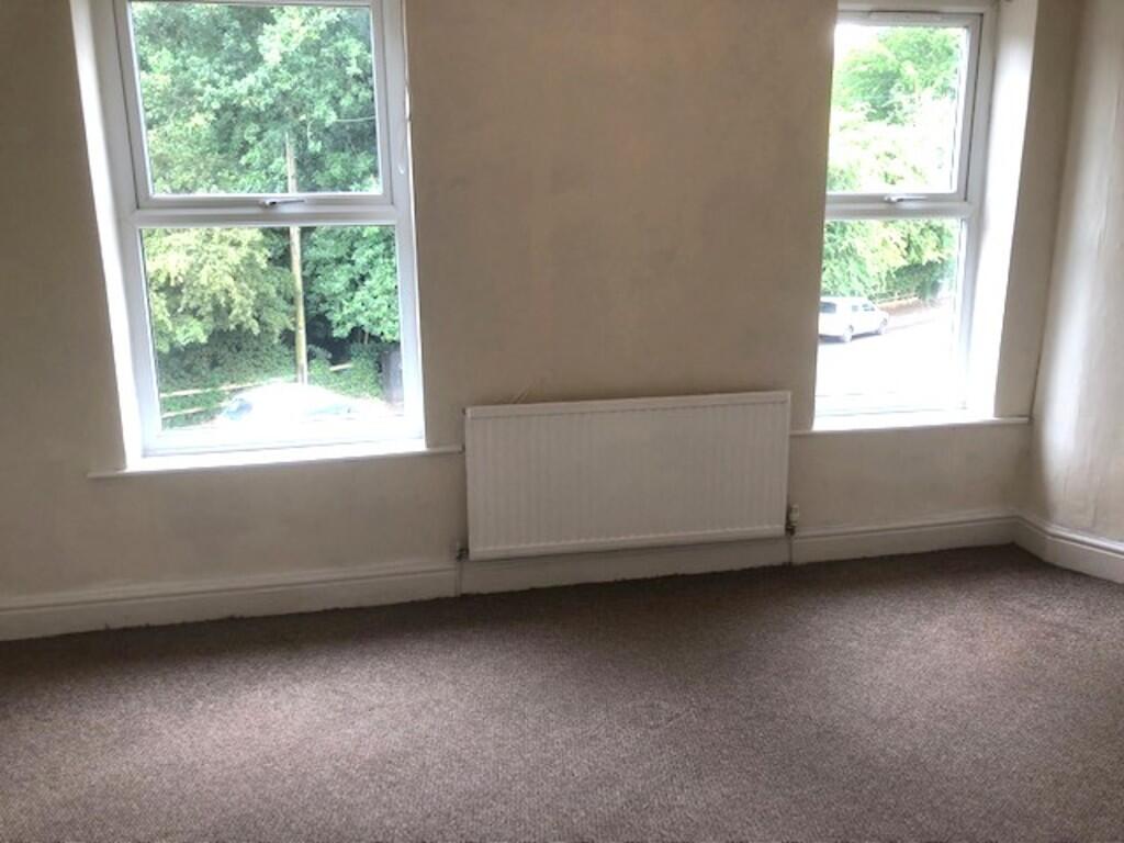 102ivygreenbed1x