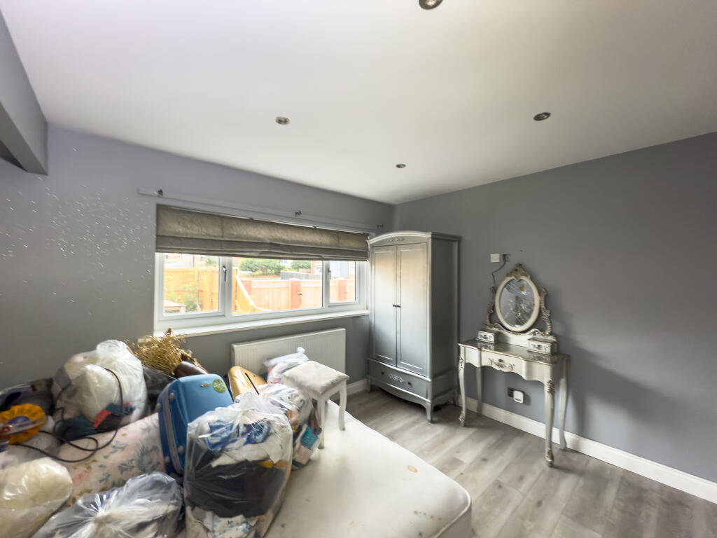 21 T202509021100.jpg