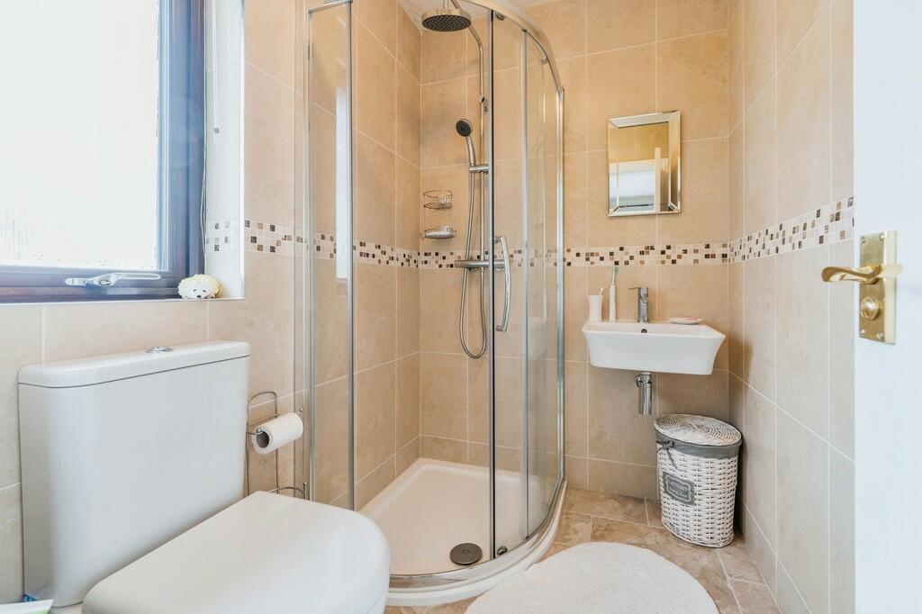 En-Suite Shower R...