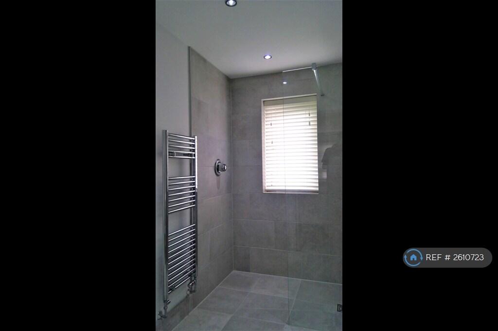 Wet Room 1