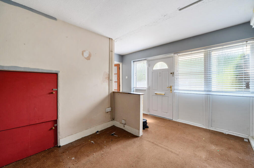 1343227-7-68a4621...