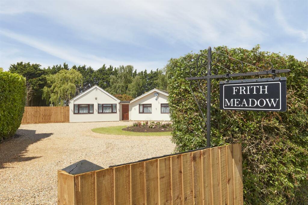 Frith_Meadow_Landbeach_100624 2.jpg