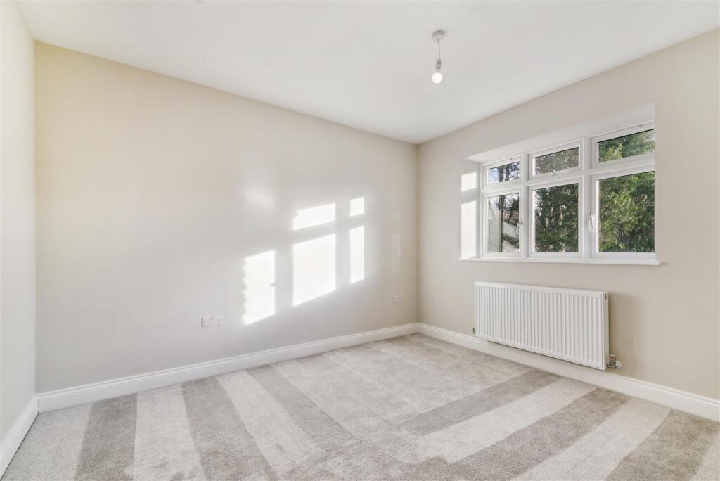 HAREWOOD ROAD, 27-22.jpg